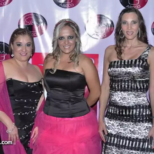 Iliana Aragón,Gaby Izquierdo y Marcela Mejía