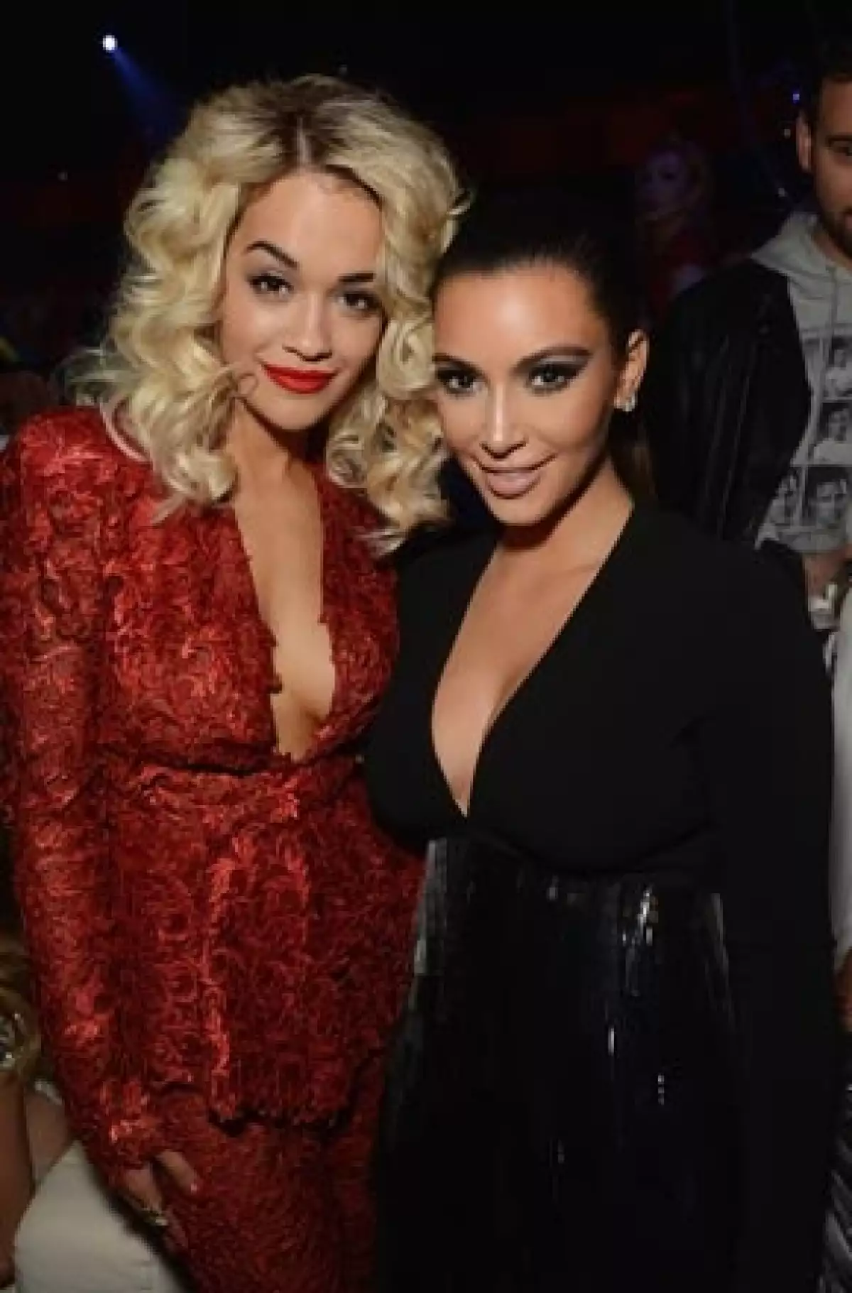La mediana del clan Kardashian pidió que le cambiaran de asiento en la gala de premios para no tener que hablar con Rita Ora.