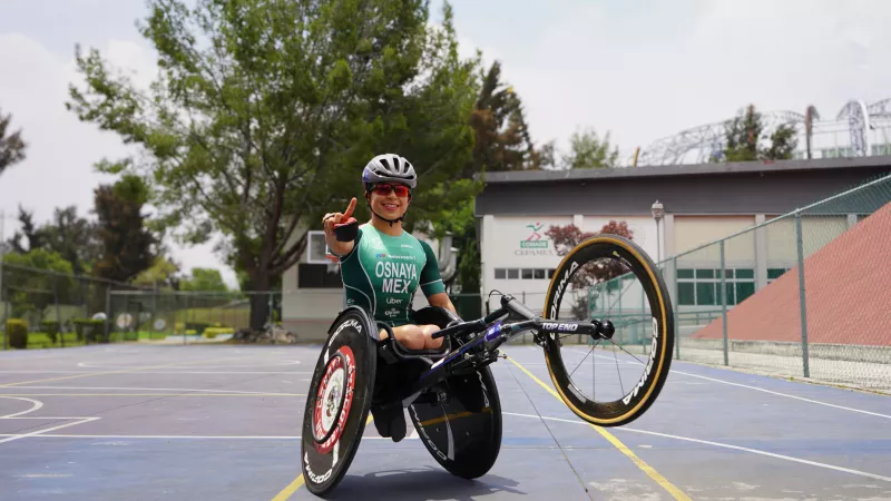 Brenda Osnaya, competidora Paralímpica