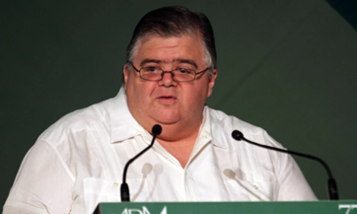 Uno de los riesgos mundiales es la normalización de la política monetaria de la Fed, dijo Carstens. (Foto: Notimex)