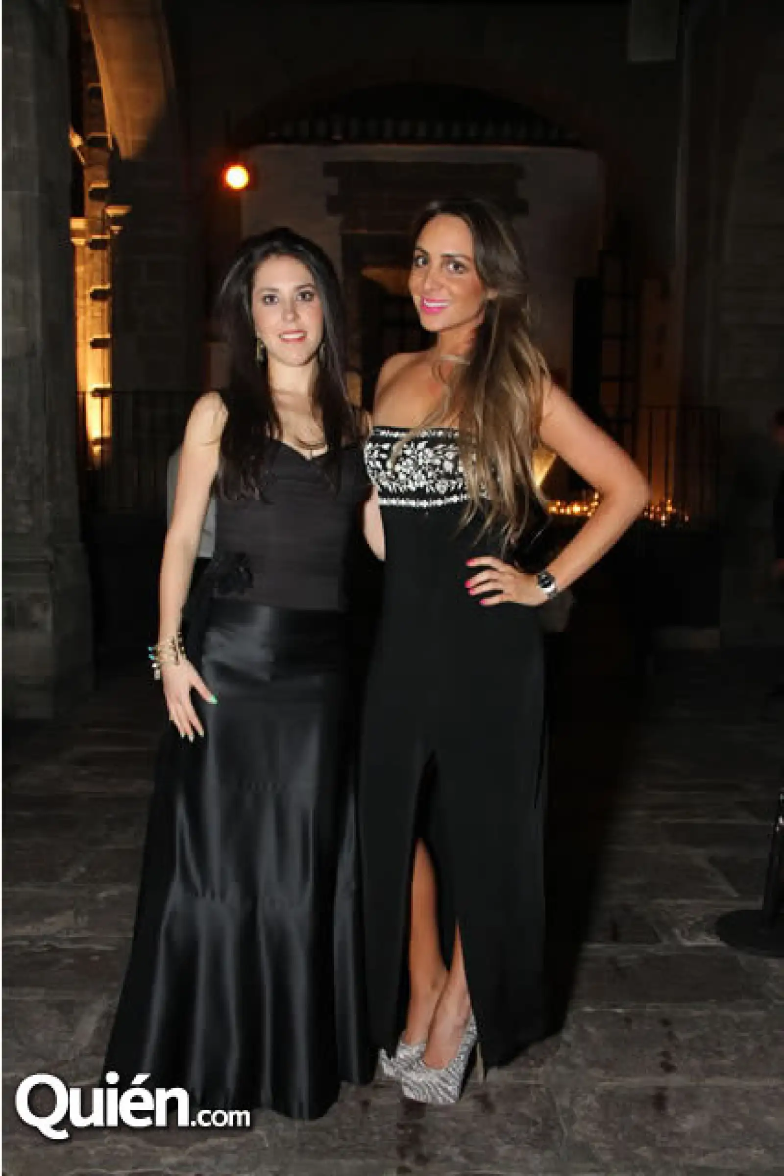 Ana Jimena Águila,Mariana Gómez