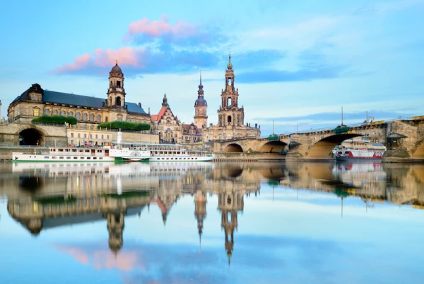 Life and Style Dresden_Skyline foto GNTB Francesco Carovillano.jpg