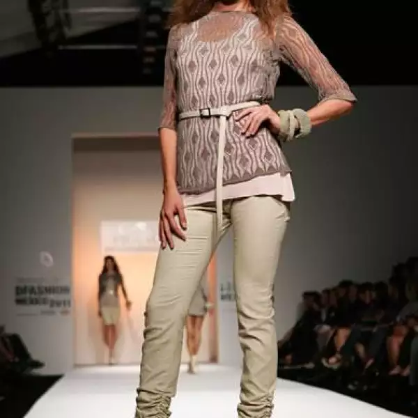 MBDF Pasarela C?r Franco