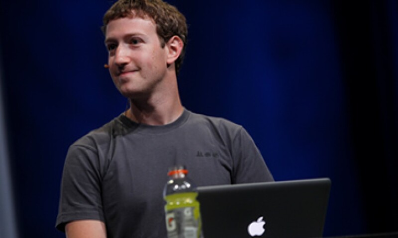 Hasta agosto de este año, la red social que actualmente dirige Zuckerberg sumaba 750 millones de usuarios en el mundo. (Foto: Reuters)
