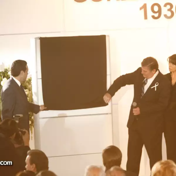 Homeneje Roberto González