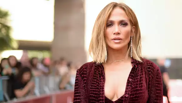 Jennifer Lopez