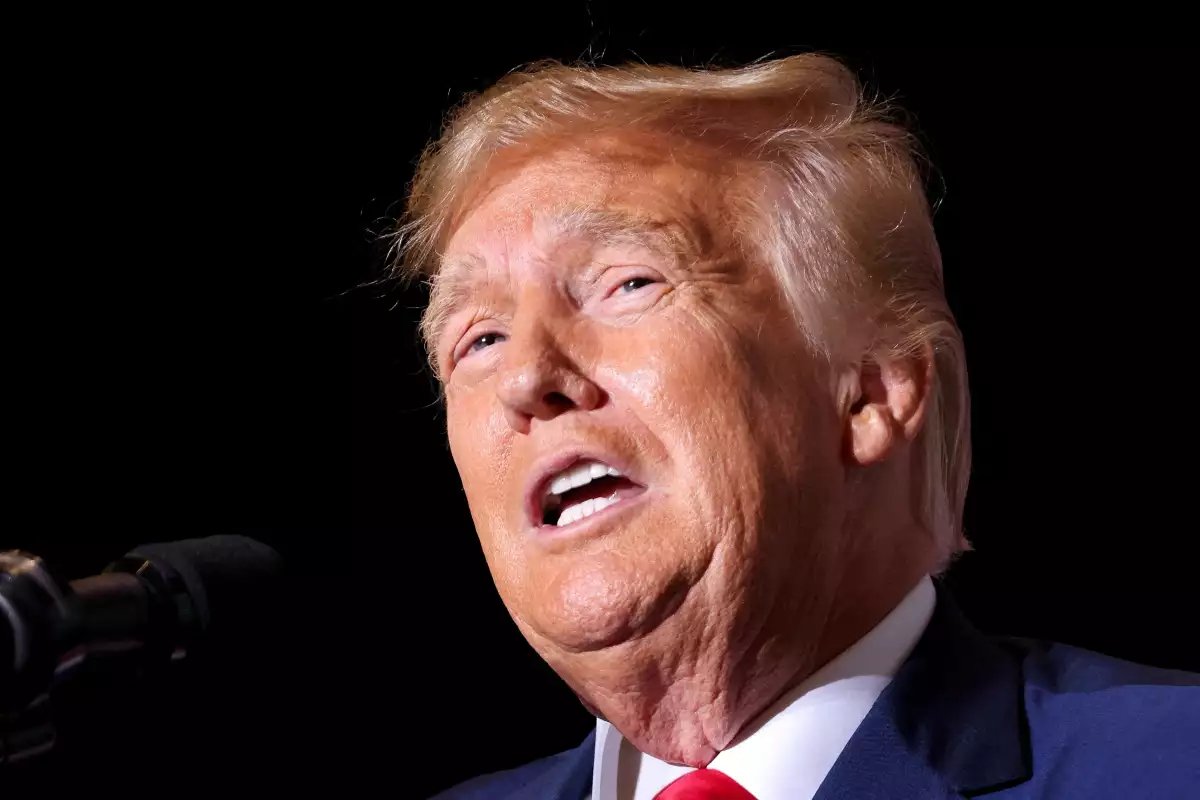 El expresidente de los Estados Unidos y candidato presidencial republicano Donald Trump habla en un evento de campaña en Council Bluffs, Iowa, EE. UU., el 7 de julio de 2023.