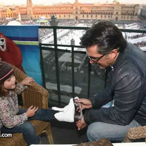 Antonia Mayer,Sergio Mayer