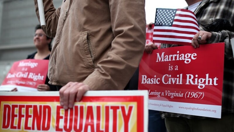 Impulsores de las boda gay protestan