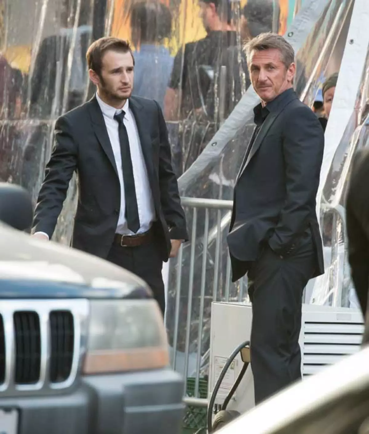 Hopper acompaña a su madre, Robin, ocasionalmente a los eventos de gala.
