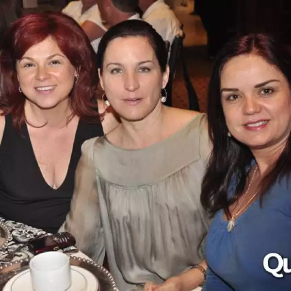 Desfile de Casa Laredo