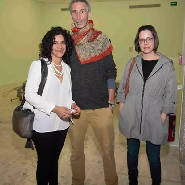 Gaby Gámez, Francis Alys y Graciela Kasep