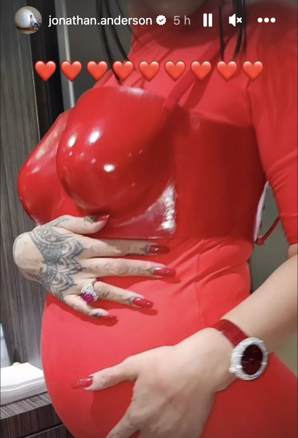 rihanna-embarazada-2023.jpg