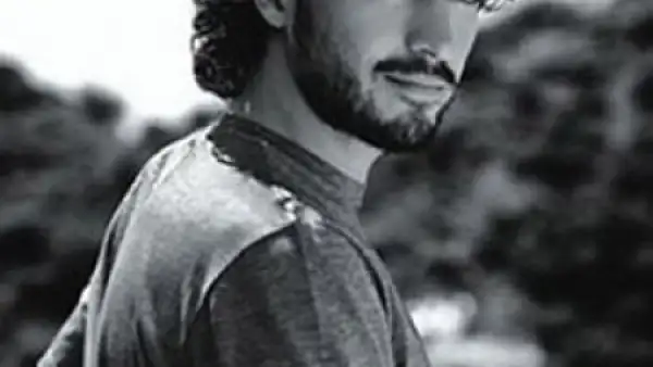 Alfonso Herrera reconoció que tras el éxito con el grupo musical RBD, ahora su vida tiene un rumbo en la actuación y dijo que ´antes de músico soy actor´.
