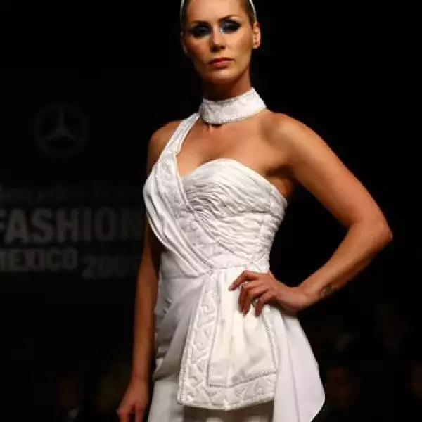 MF Pasarela Pedro Loredo