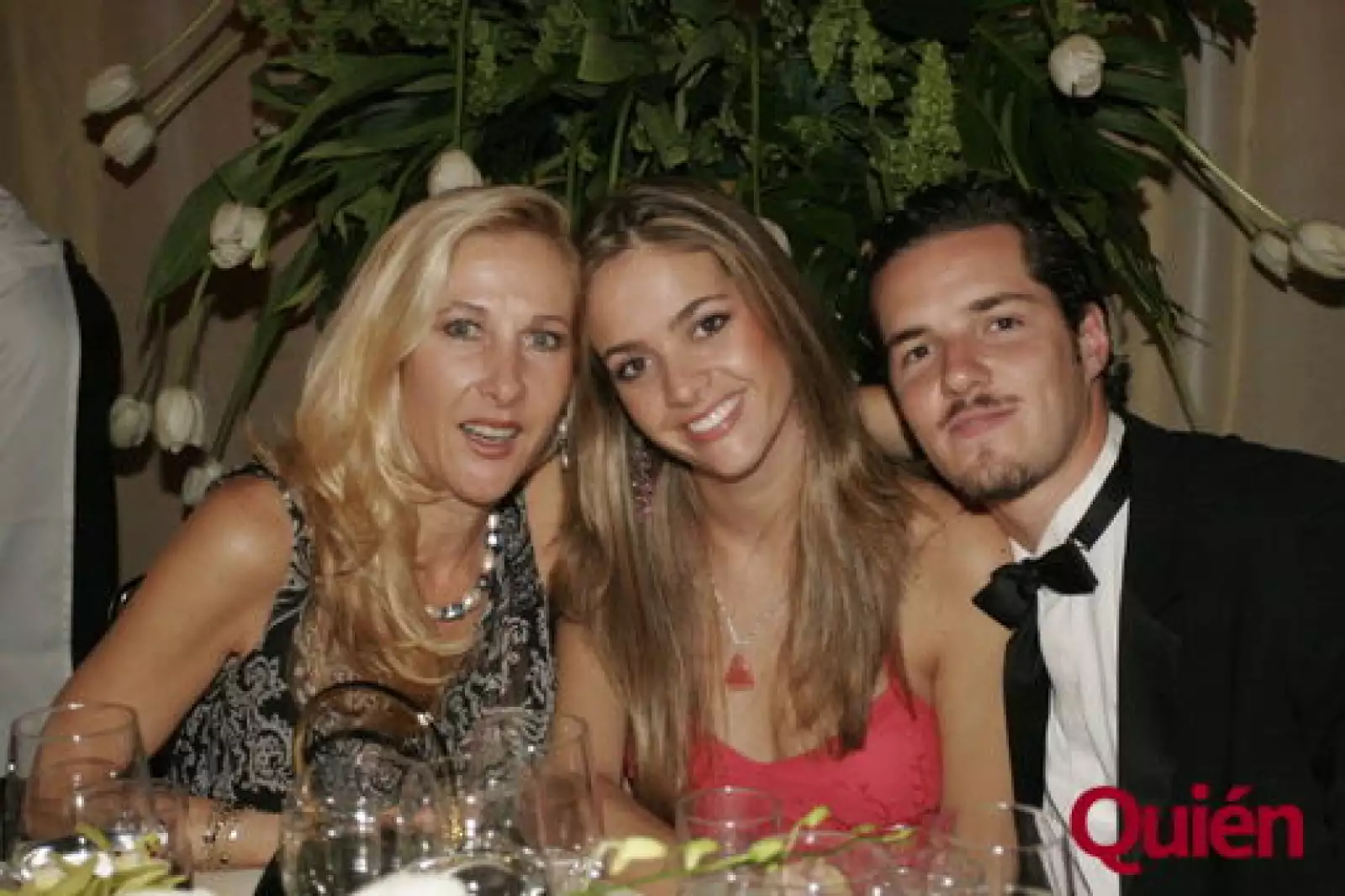 Dolores Obregón, Alejandra Aguirre, Alonso Ballares