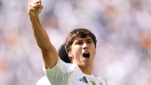 El Real Madrid renueva contrato de Gonzalo García hasta 2030