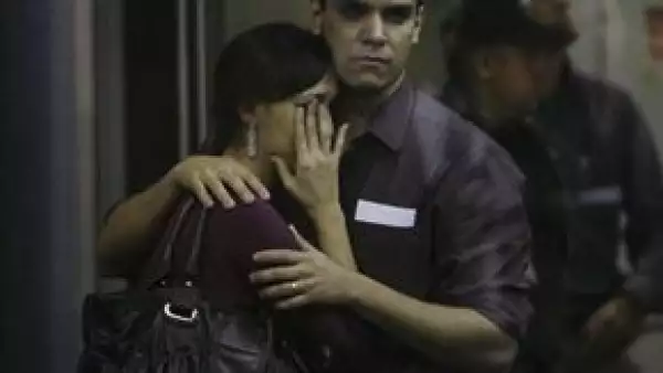 El capitán Giucemar Tabosa Cardoso dijo a que un número no determinado cuerpos fueron encontrados en la misma zona del Océano Atlántico donde el sábado se recogieron los primeros objetos del avión.