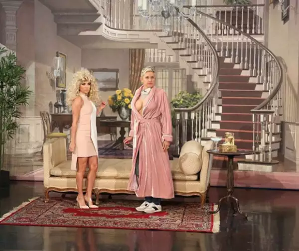 Después de charlar sobre su relación con Pepe, cómo fue que se conocieron, y que él no tenía idea de que ella era famosa, Eva y Ellen hicieron su versión de Telenovela, el nuevo proyecto en el que se encuentra trabajando la actriz.