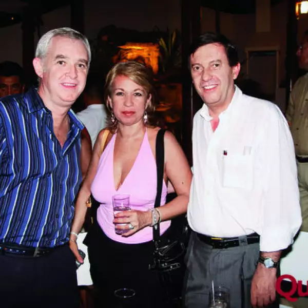 Pedro Ases Gerente del hotel El Cano del nuevo Club de Playa, Covadonga Gómez, Santiago Sevilla Dueño del hotel El Cano del nuevo club de playa