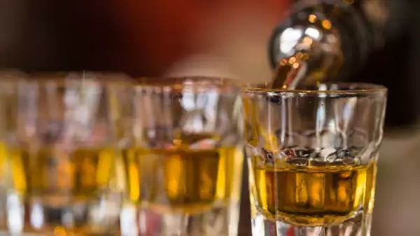 Whisky.