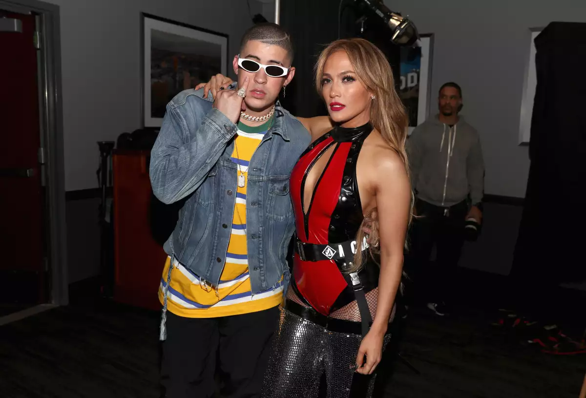Bad Bunny y Jennifer Lopez