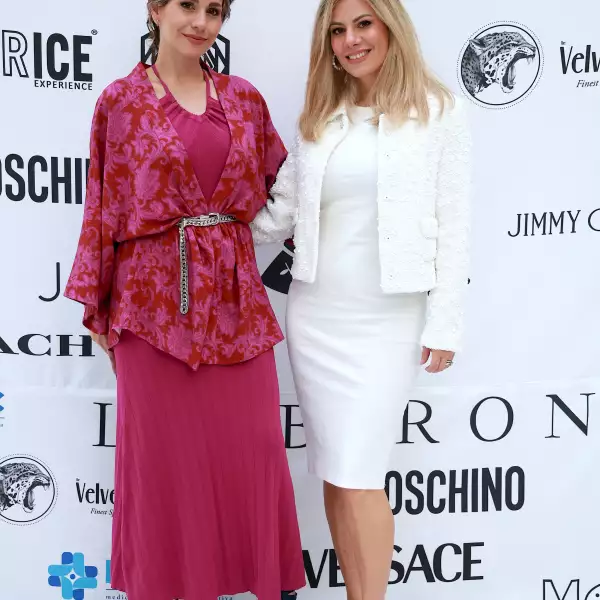 Mariana Mercenario Mata y Paulina Mercenario 