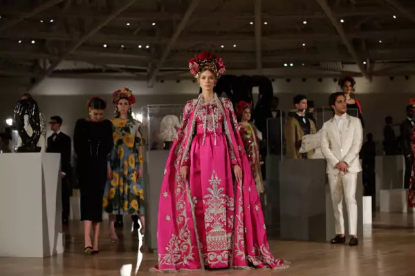 Dolce-Gabbana-Mexico-Front-02