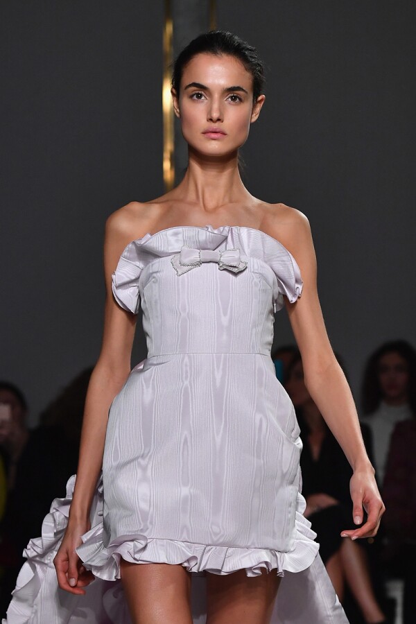 Giambattista Valli : Runway - Paris Fashion Week - Haute Couture Spring Summer 2017
