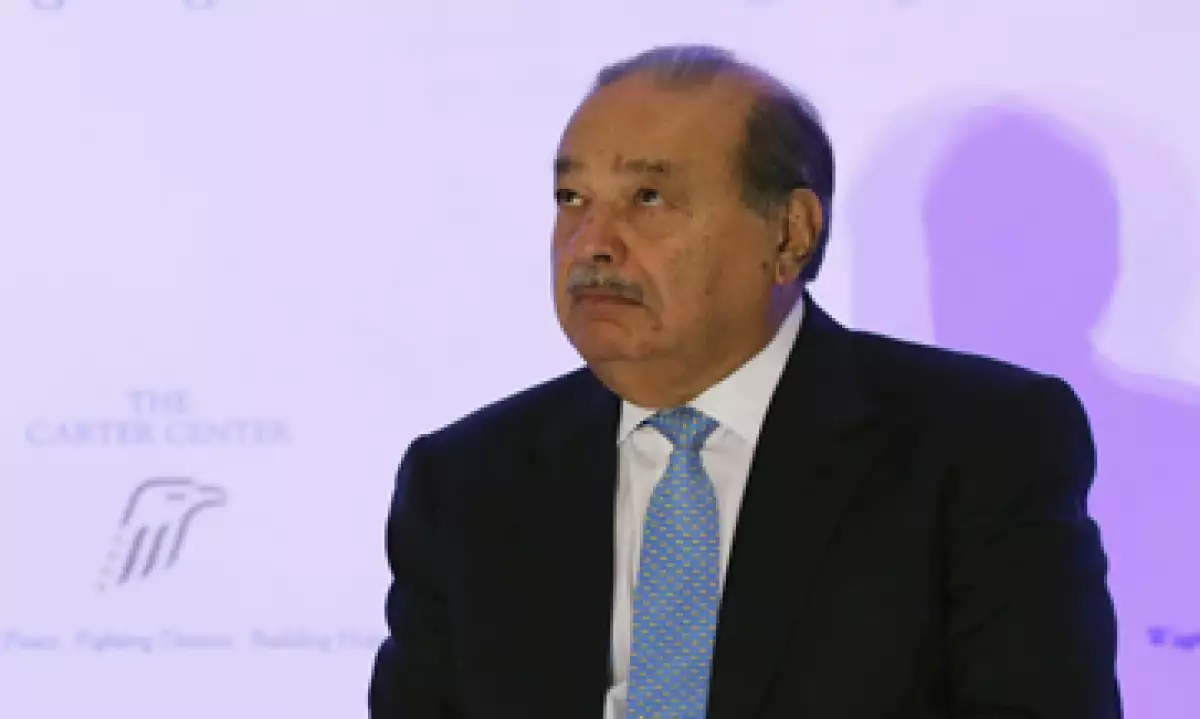 La familia de Carlos Slim está en conversaciones sobre los derechos de suscripción de uno de los grupos de construcción más importantes de España. (Foto: AFP )