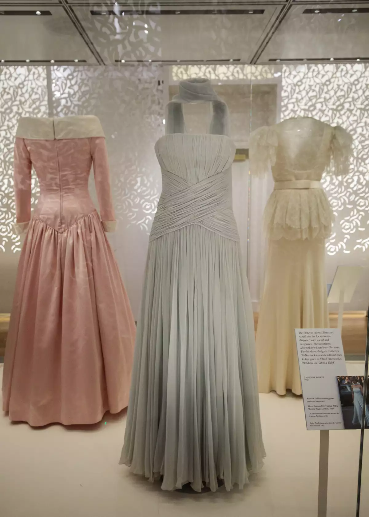 Press Preview Of Diana: Her Fashion Story