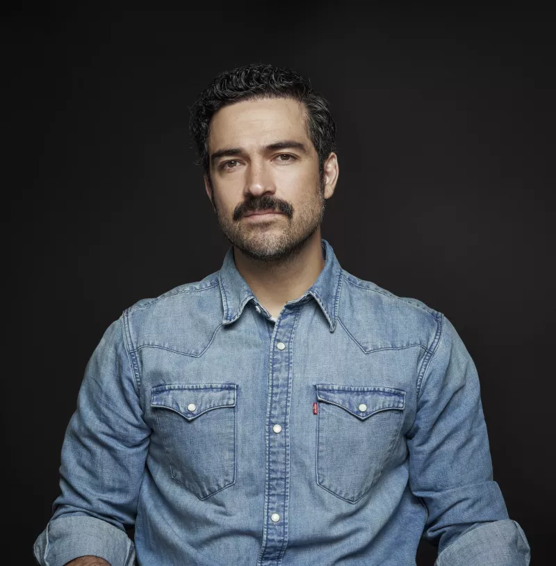 Alfonso Herrera.