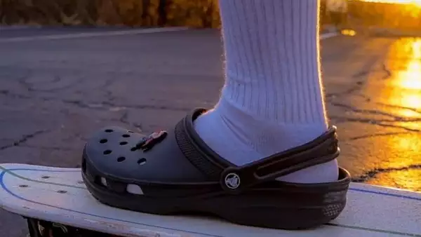 Crocs