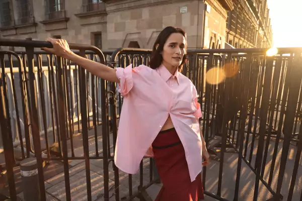 julieta-venegas-portada-elle-mayo