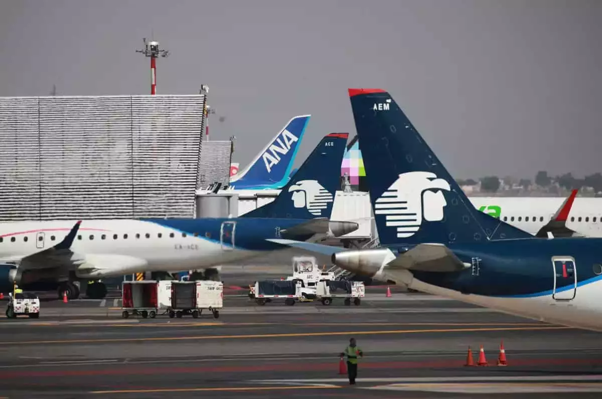 AMLO asegura que la Categoría 1 de aviación volverá la próxima semana 