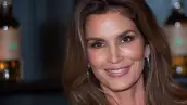 cindy-crawford_0.jpg