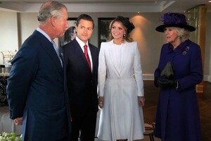 Enrique Peña Nieto y su esposa Angélica Rivera también fueron recibidos por Carlos de Inglaterra y Camilla, duquesa de Cornwall.