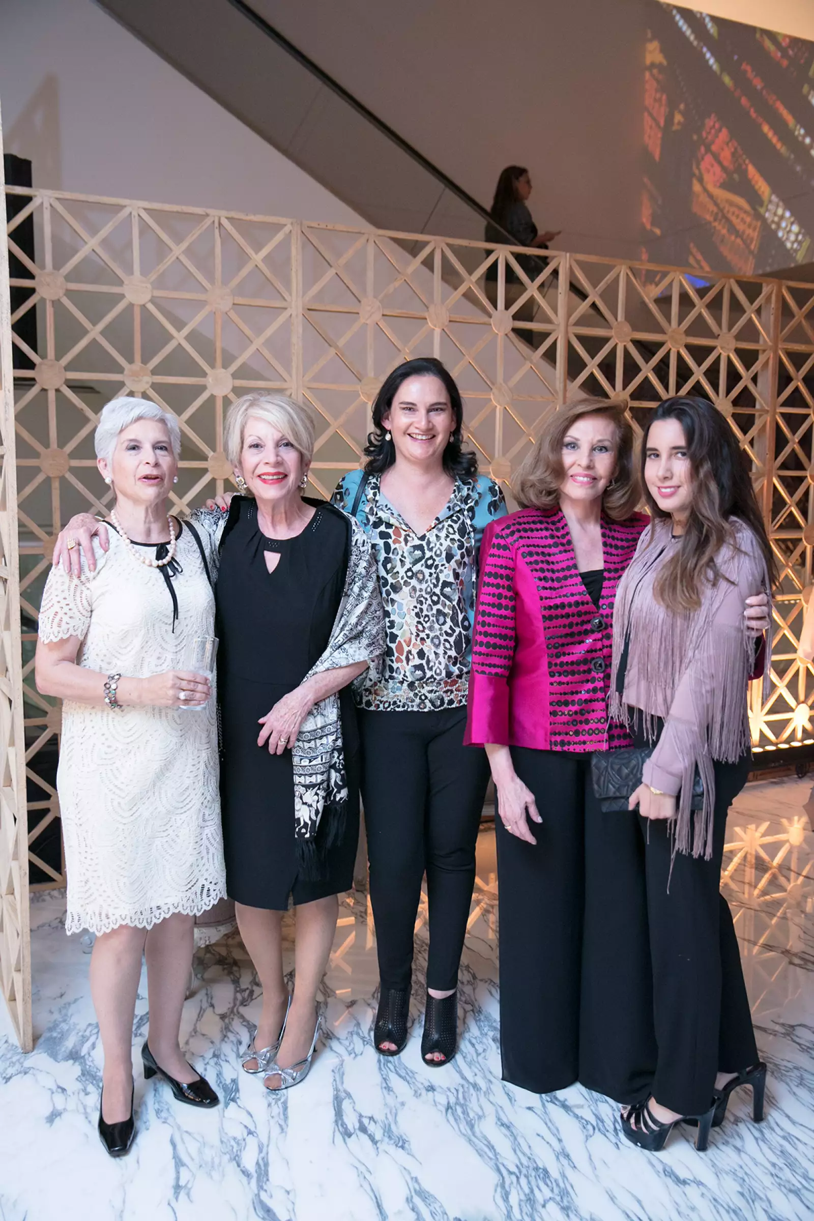 Lanzamiento de las argollas matrimoniales de Pineda Covalín