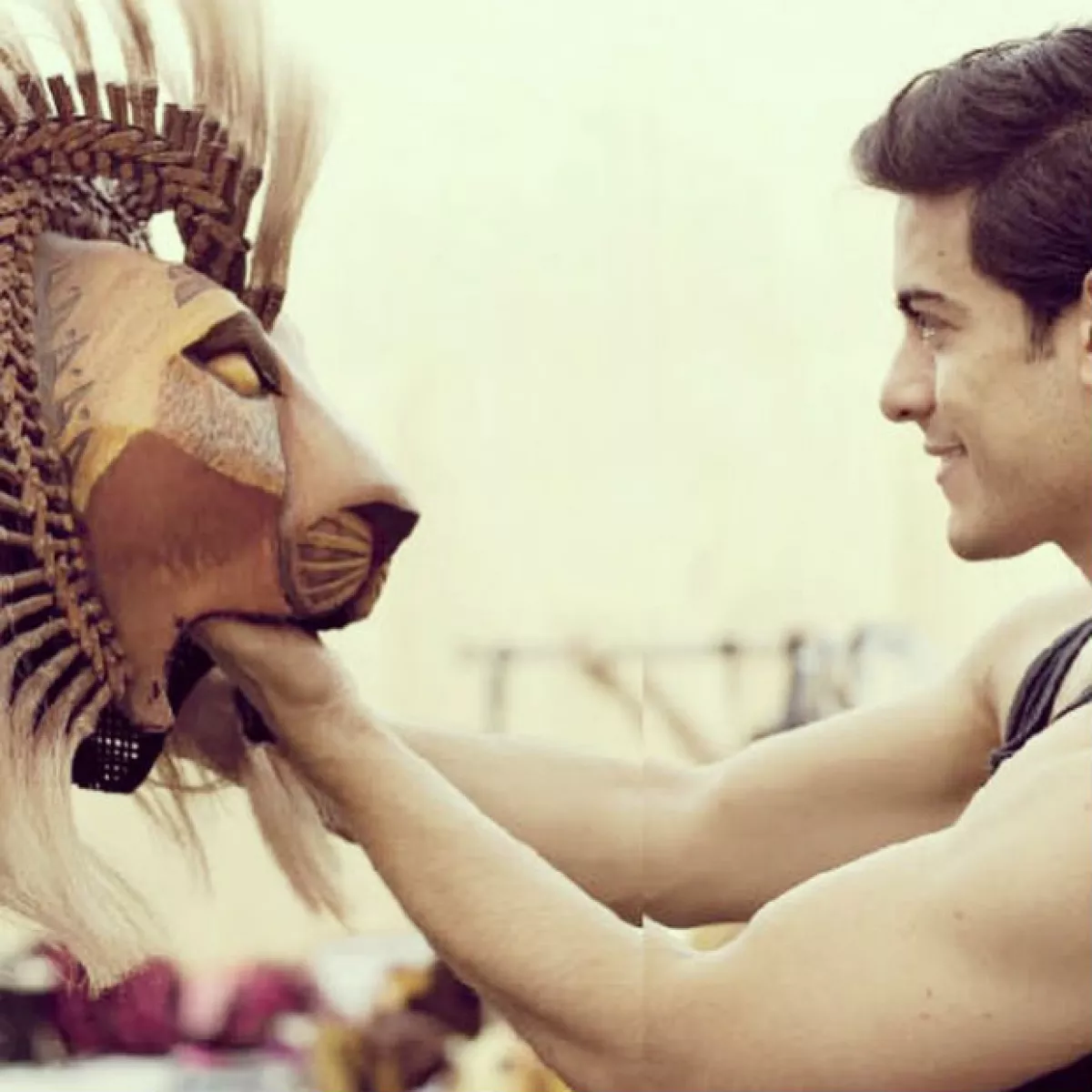 El cantante emprende un nuevo reto, pues este lunes comenzó los ensayos para protagonizar el musical de Disney en México, del que asegura marcará pauta, pues no se compara con ningún otro.