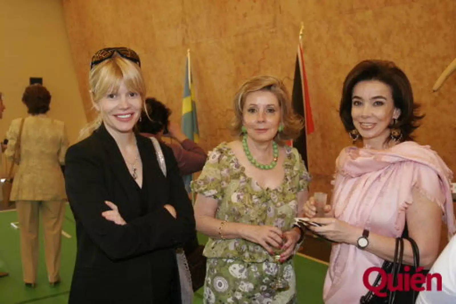 Karen Alonso, Doris Beckman, Dolores Peñafiel