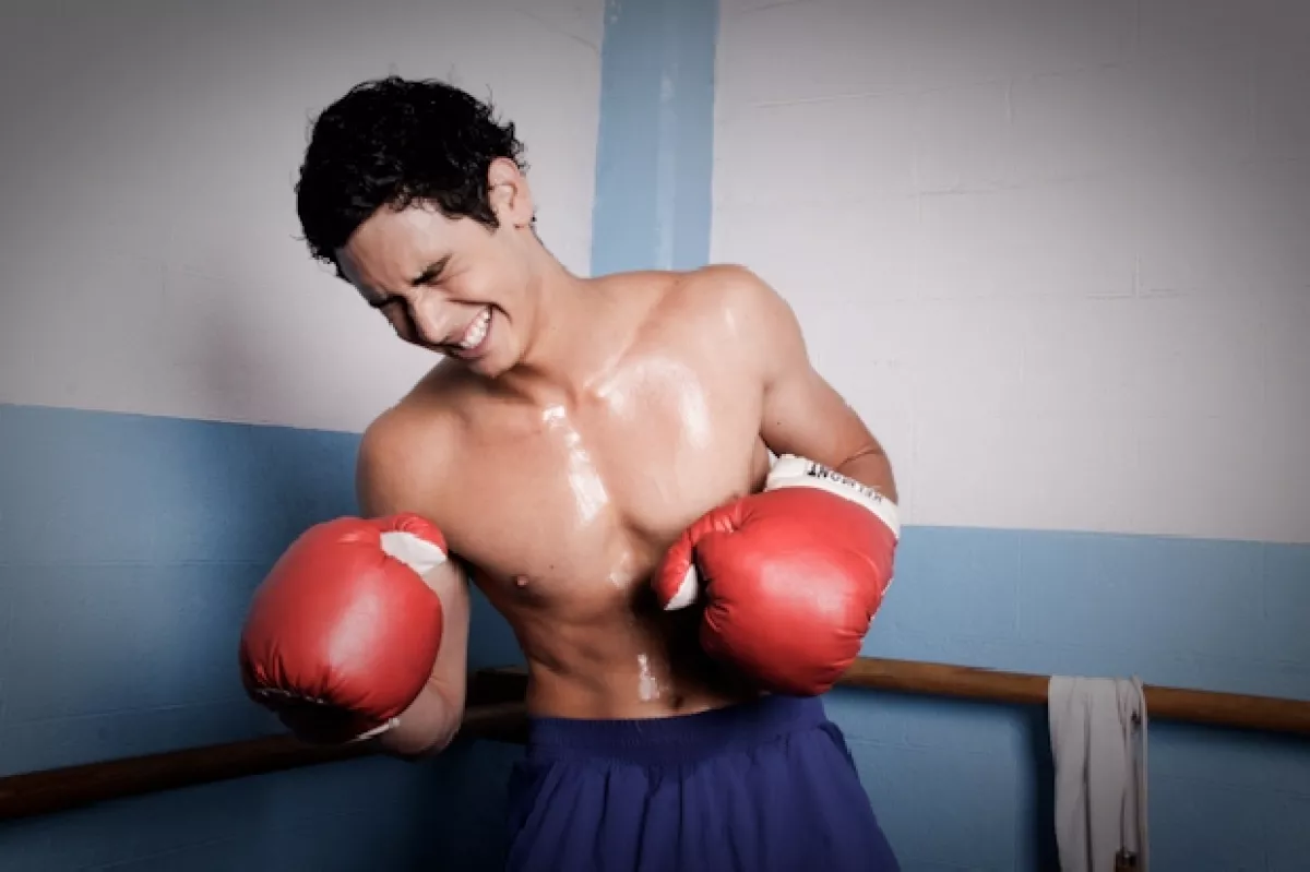 Alex Speitzer sabe de ganchos y uppercuts
