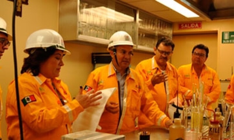 Trabajadores-de-Pemex-08