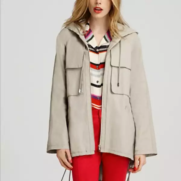 Regresan las parkas, ideales para protegerte contra la lluvia.