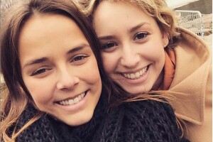 Jazmin lleva una gran relación con su prima Pauline Ducruet, quien también vive en NY.