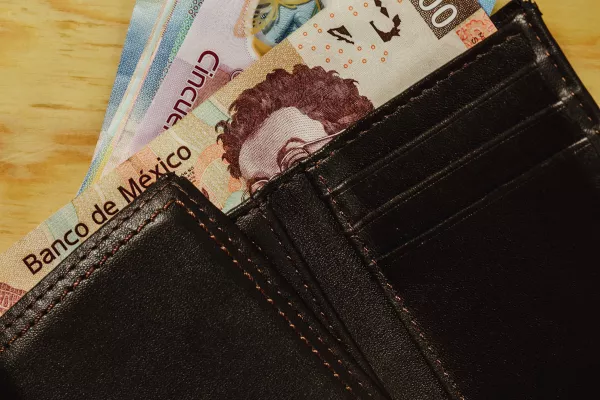 Banxico aumento salarial inflación política monetaria