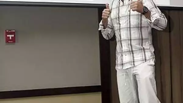 Cerca de dos mil 500 familias serán beneficiadas a través de la campaña Internetón, de la cual el actor y productor es vocero.