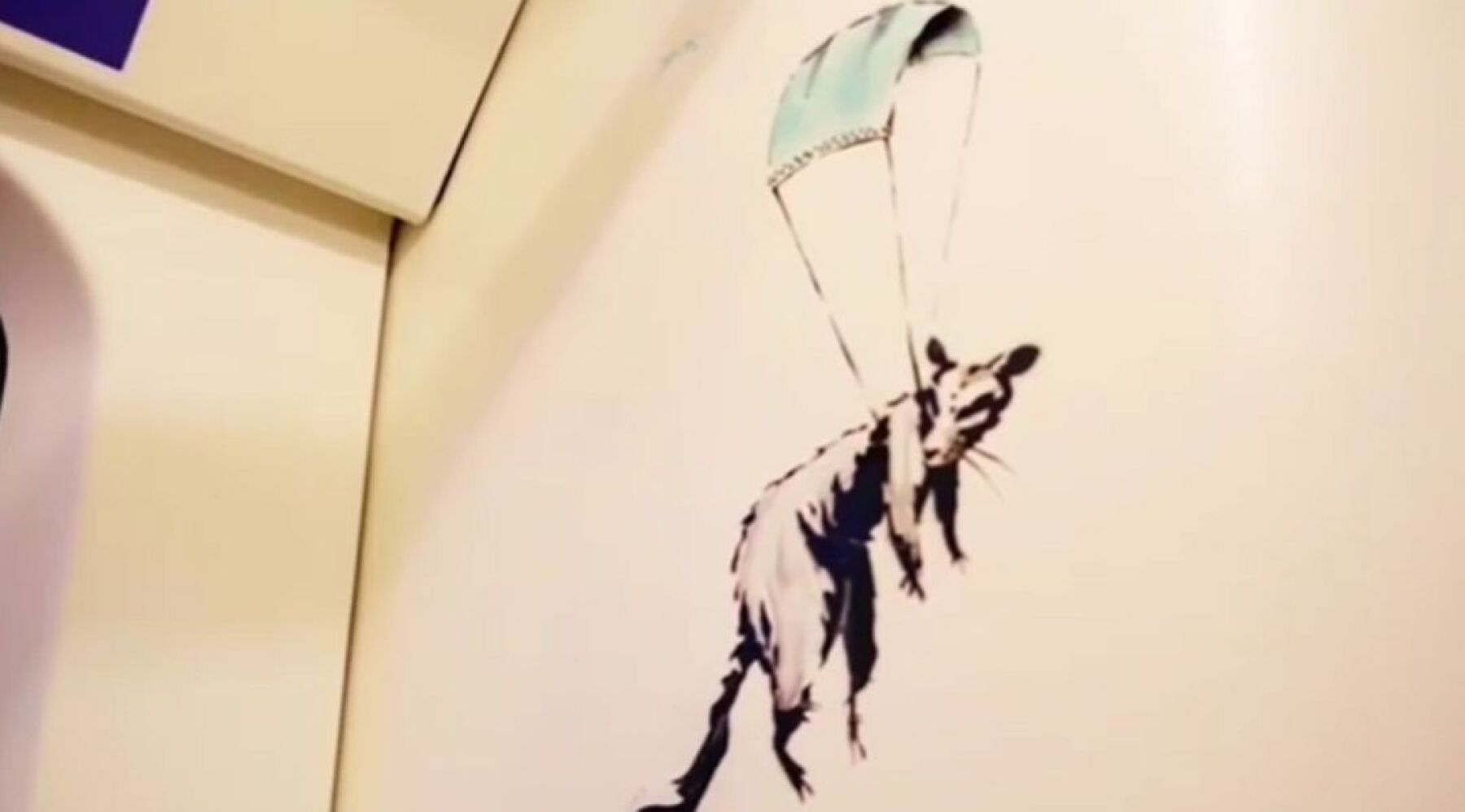 Toda La Historia De Las Ratas De Banksy En El Metro De Londres
