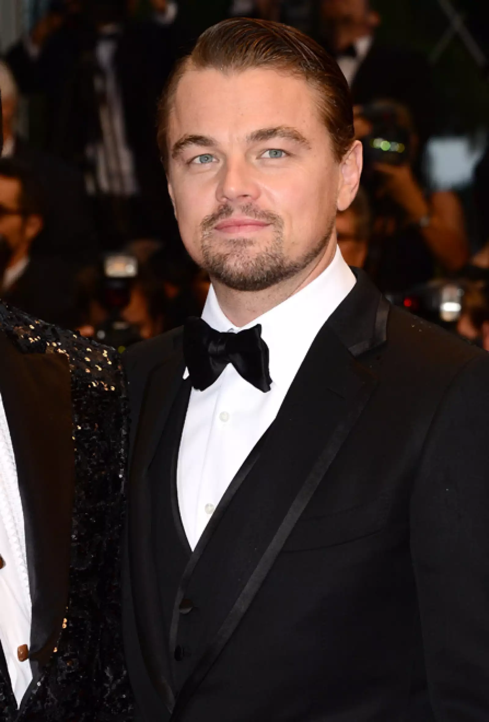 Marlon Brando. Brad Pitt...DiCaprio. Son camaleónicos, cambian completamente. ¡Uff! Me parecen espectaculares los riesgos que toman.