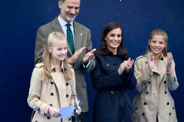 Princesa Leonor, rey Felipe VI, reina Letizia y la infanta Sofía