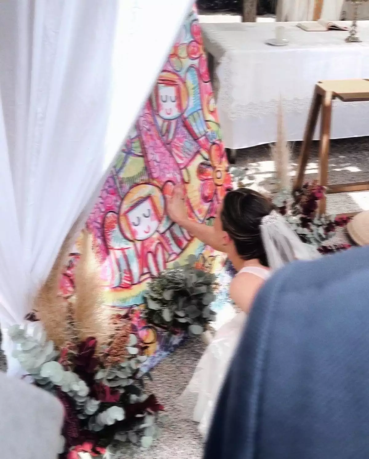 Amparín Serrano se hizo presente en la boda de la amiga de Minnie West